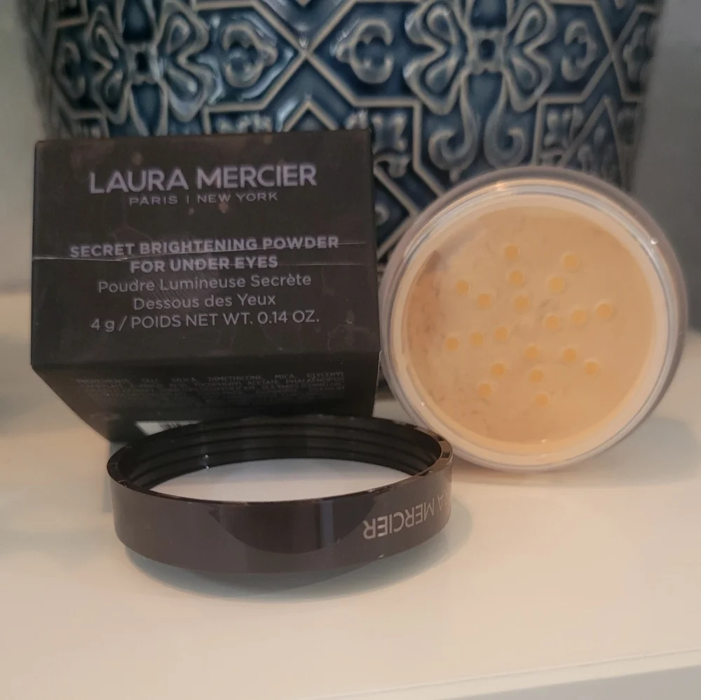 LAURA MERCIER Secret Brightening Powder for Under Eyes SHADE 2 NEW NIB